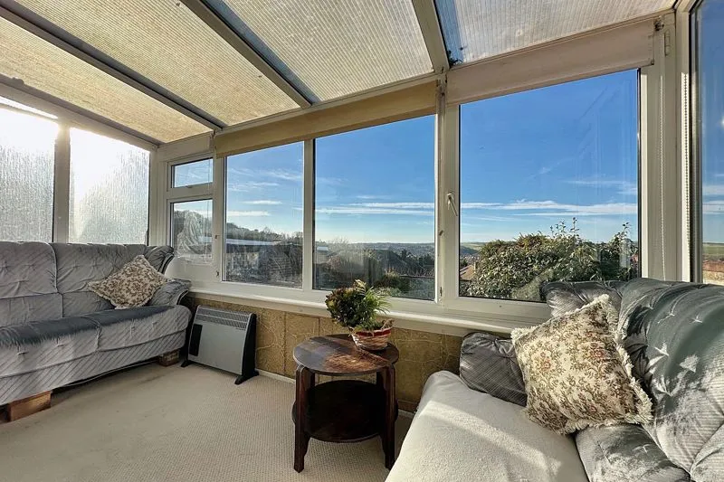 Ditchling Crescent, Brighton BN1 8GD, photo 5