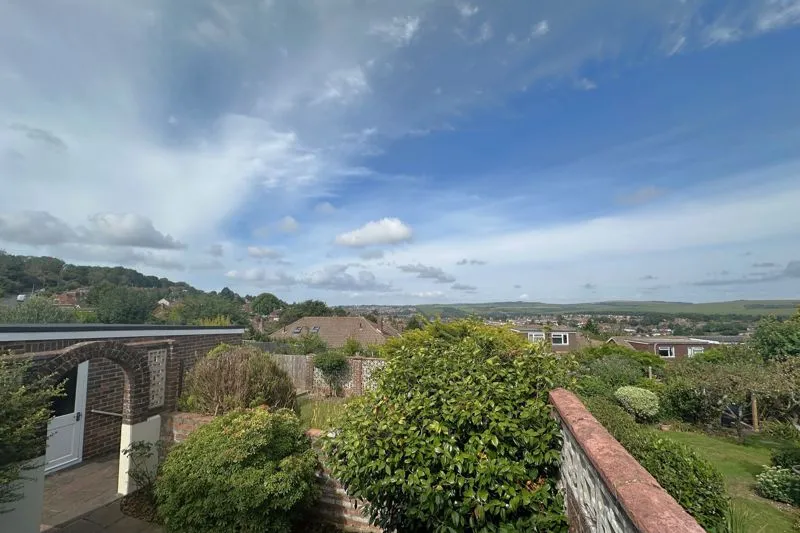 Ditchling Crescent, Brighton BN1 8GD, photo 24