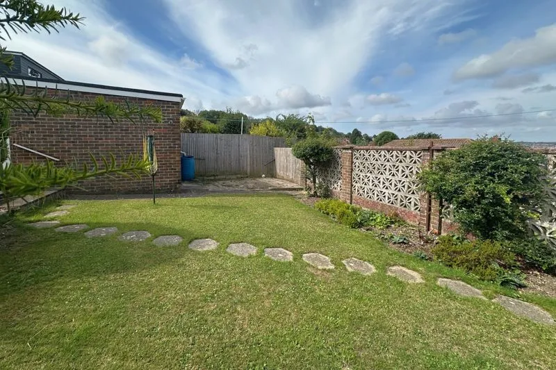 Ditchling Crescent, Brighton BN1 8GD, photo 18