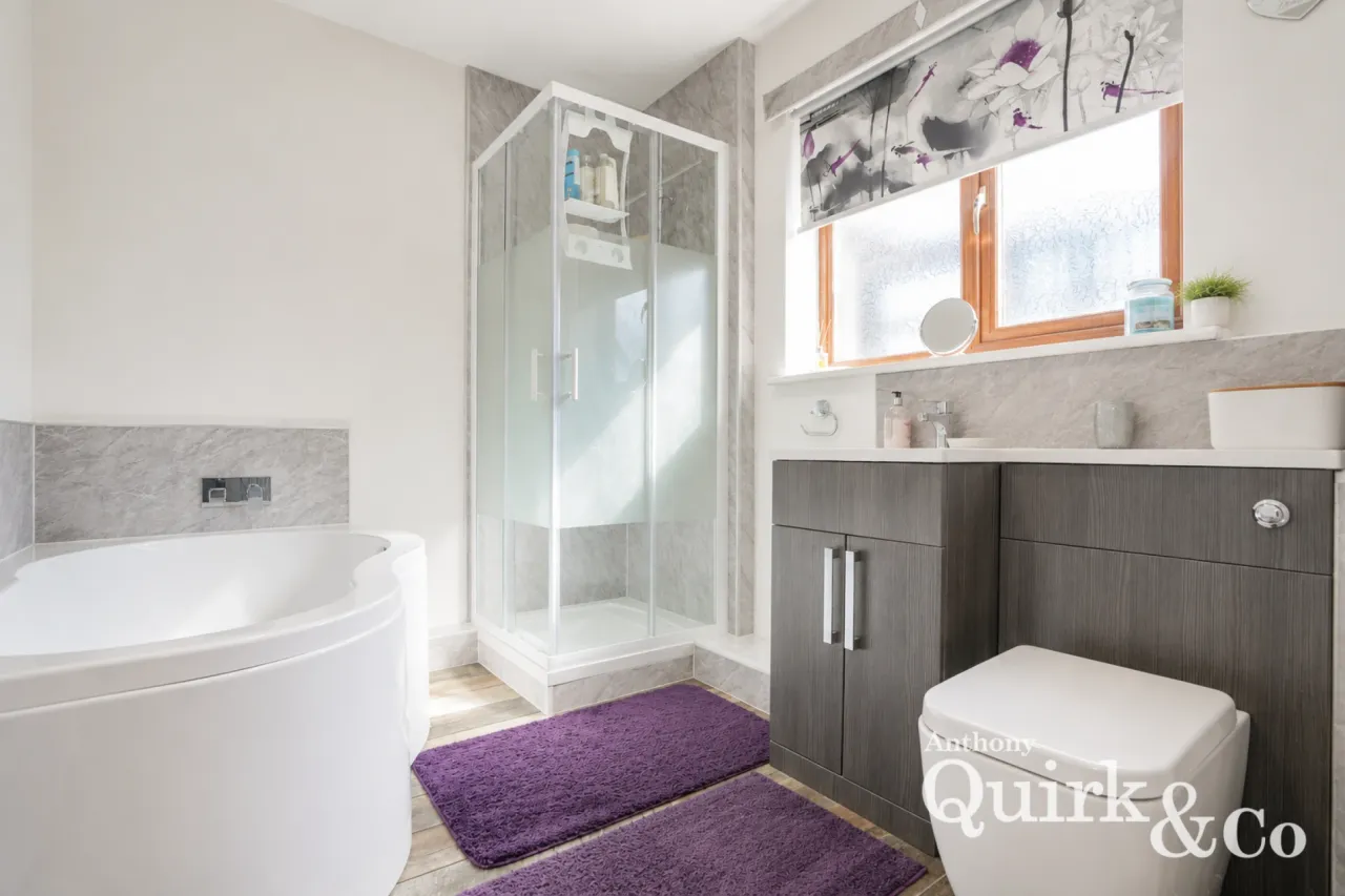 Coker Road, Canvey Island, SS8, photo 8