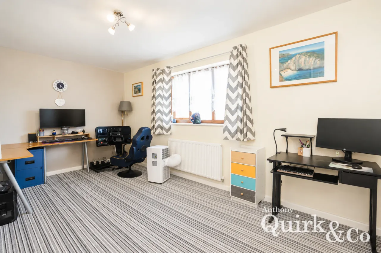 Coker Road, Canvey Island, SS8, photo 25