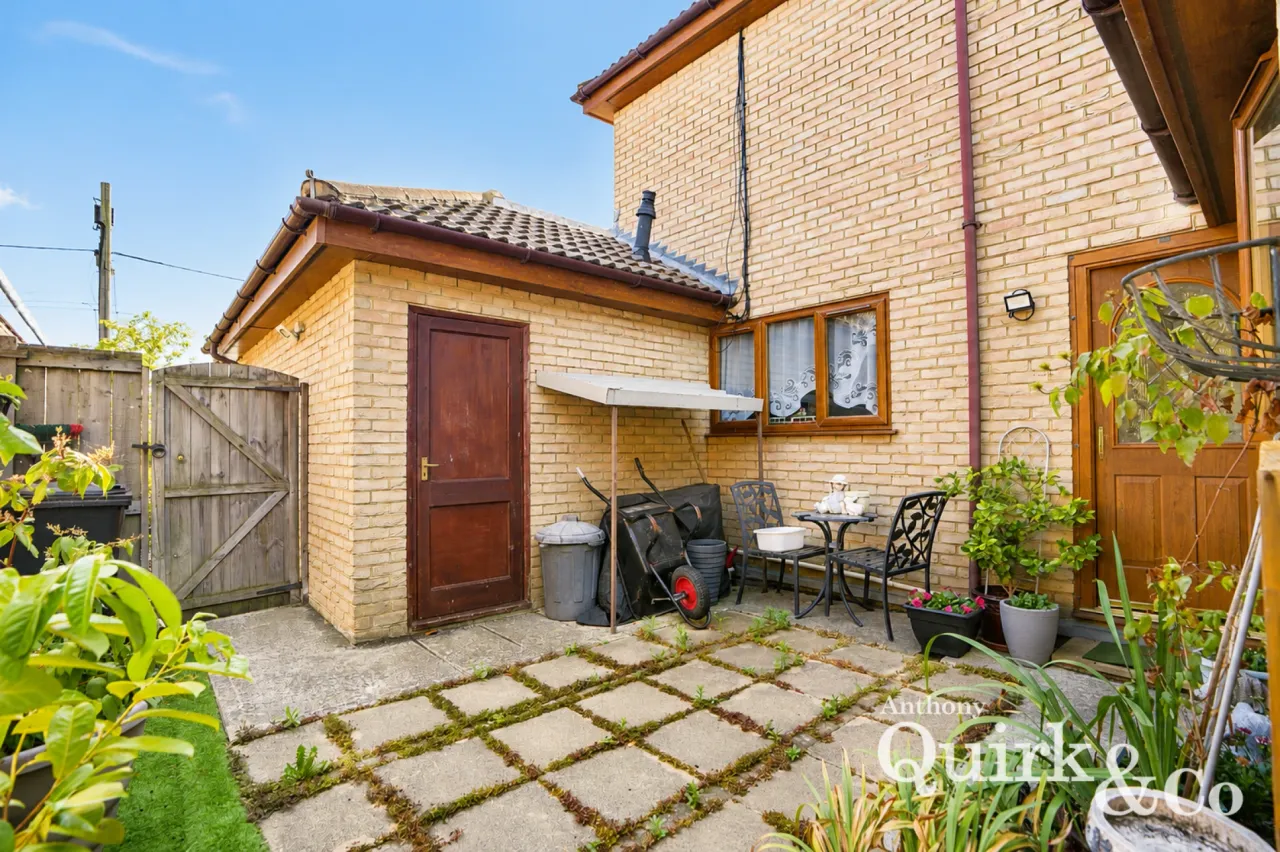 Coker Road, Canvey Island, SS8, photo 17