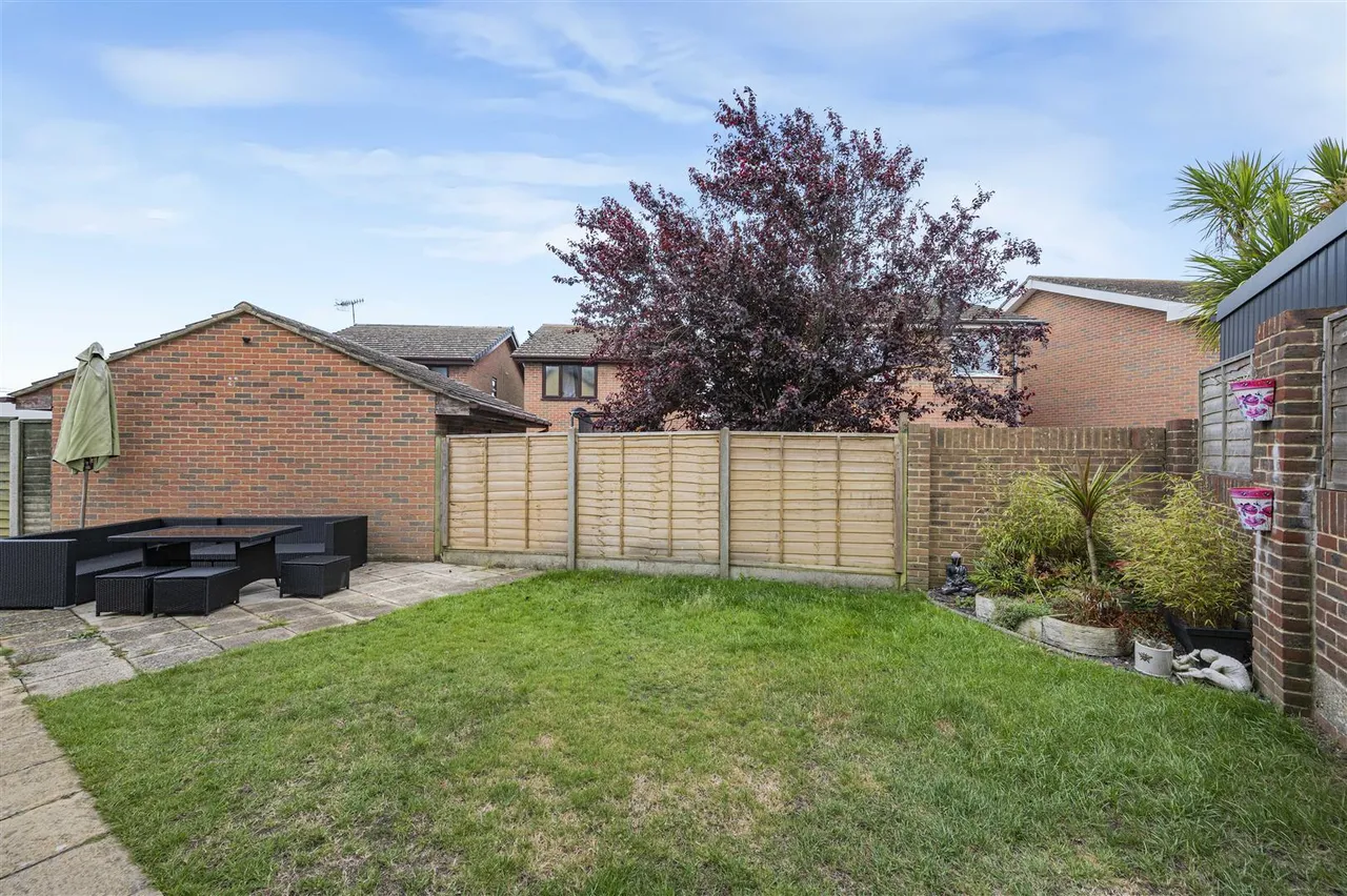 Canada Close, Telscombe Cliffs, photo 18