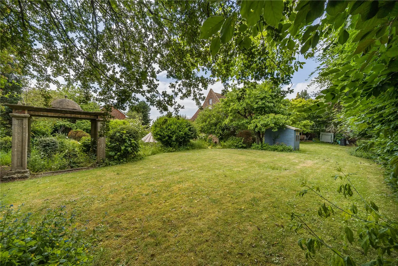 Ash Street, Ash, Guildford, Surrey, GU12 6LF, photo 21