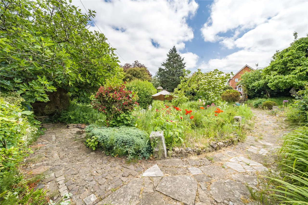 Ash Street, Ash, Guildford, Surrey, GU12 6LF, photo 23