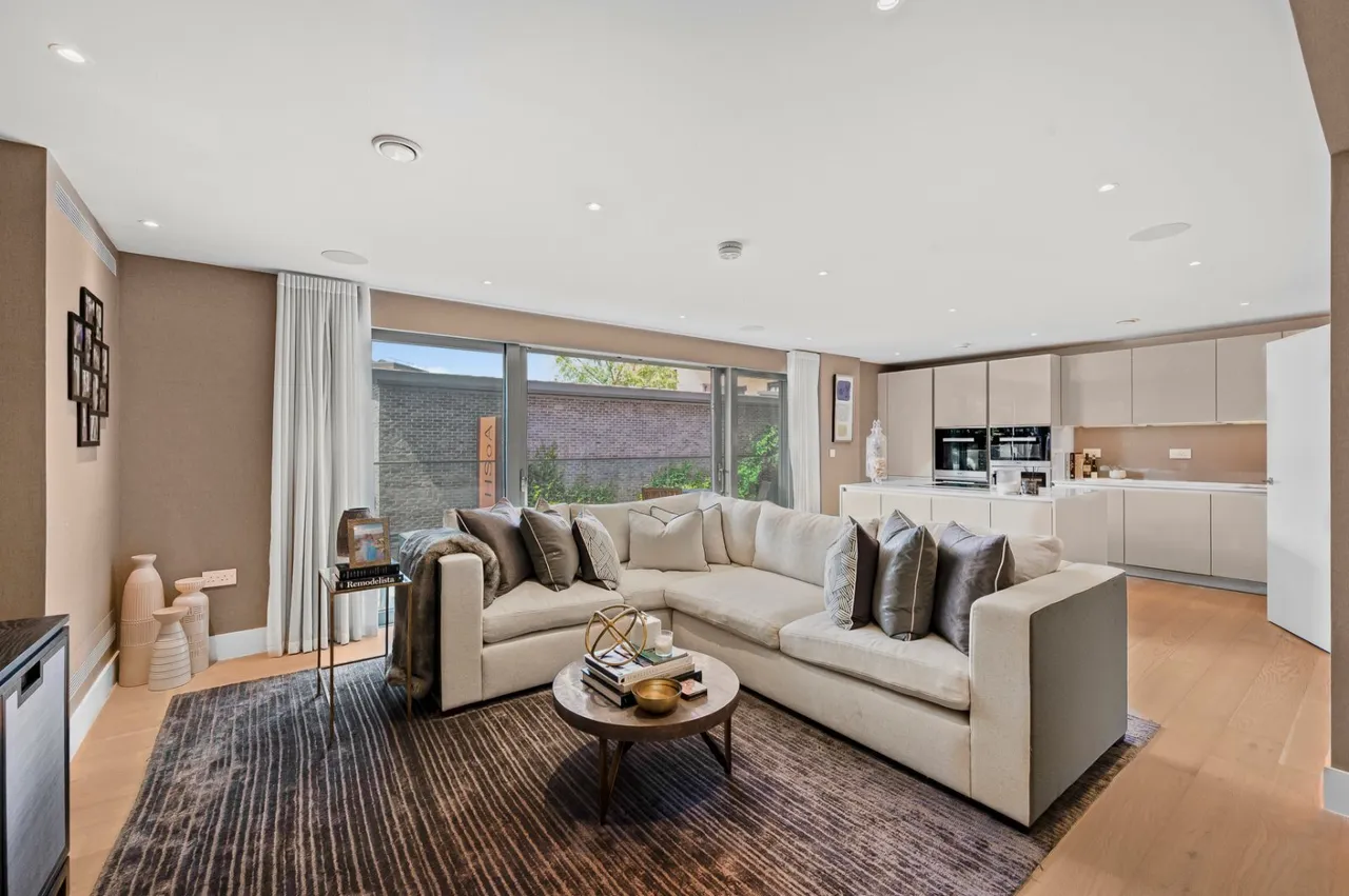 Penrose Gardens, Hampstead, NW3, photo 8