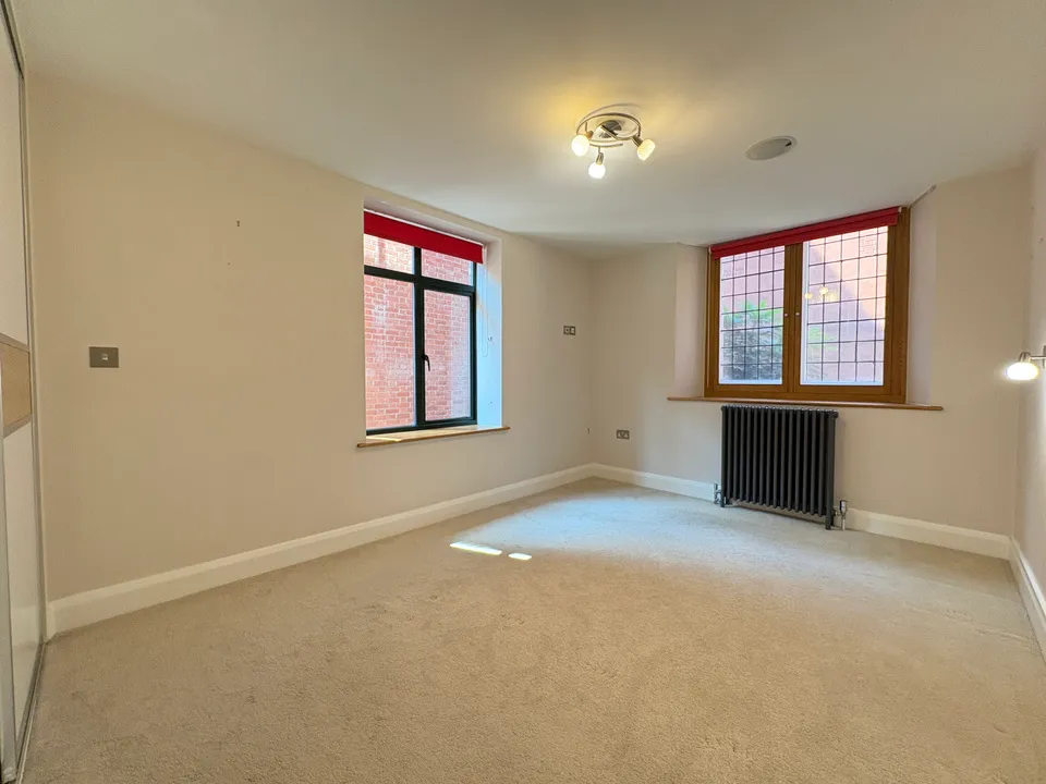 Apartment with Cathedral Views, Riverview Court, Hereford, photo 31