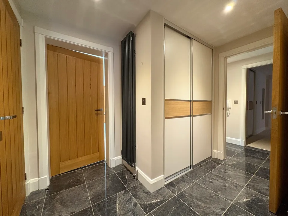 Apartment with Cathedral Views, Riverview Court, Hereford, photo 11