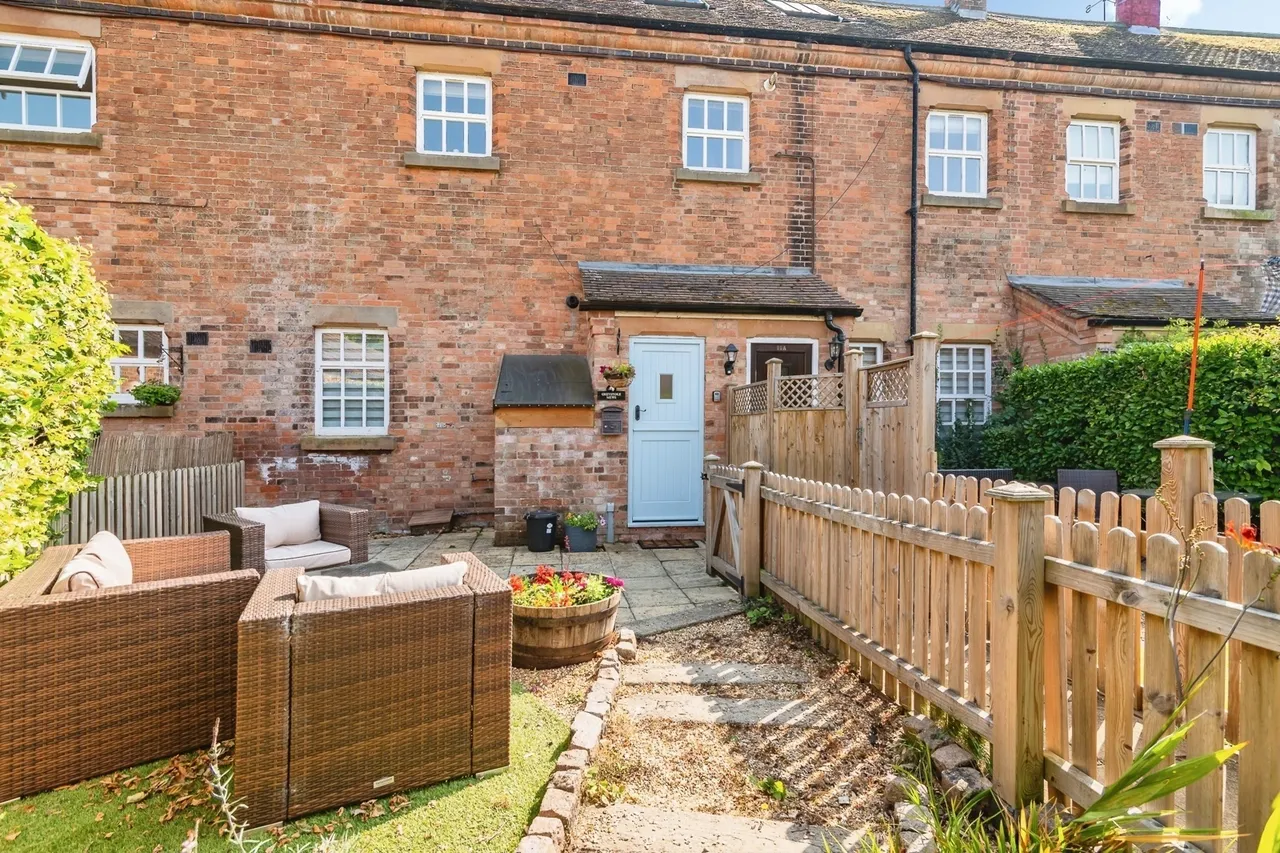 1 bed flat for sale, Taylors Croft, Woodborough, NG14