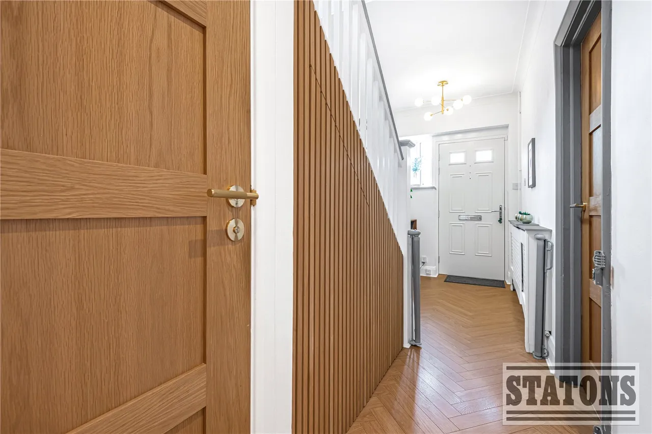 Birley Road, London, N20, photo 12