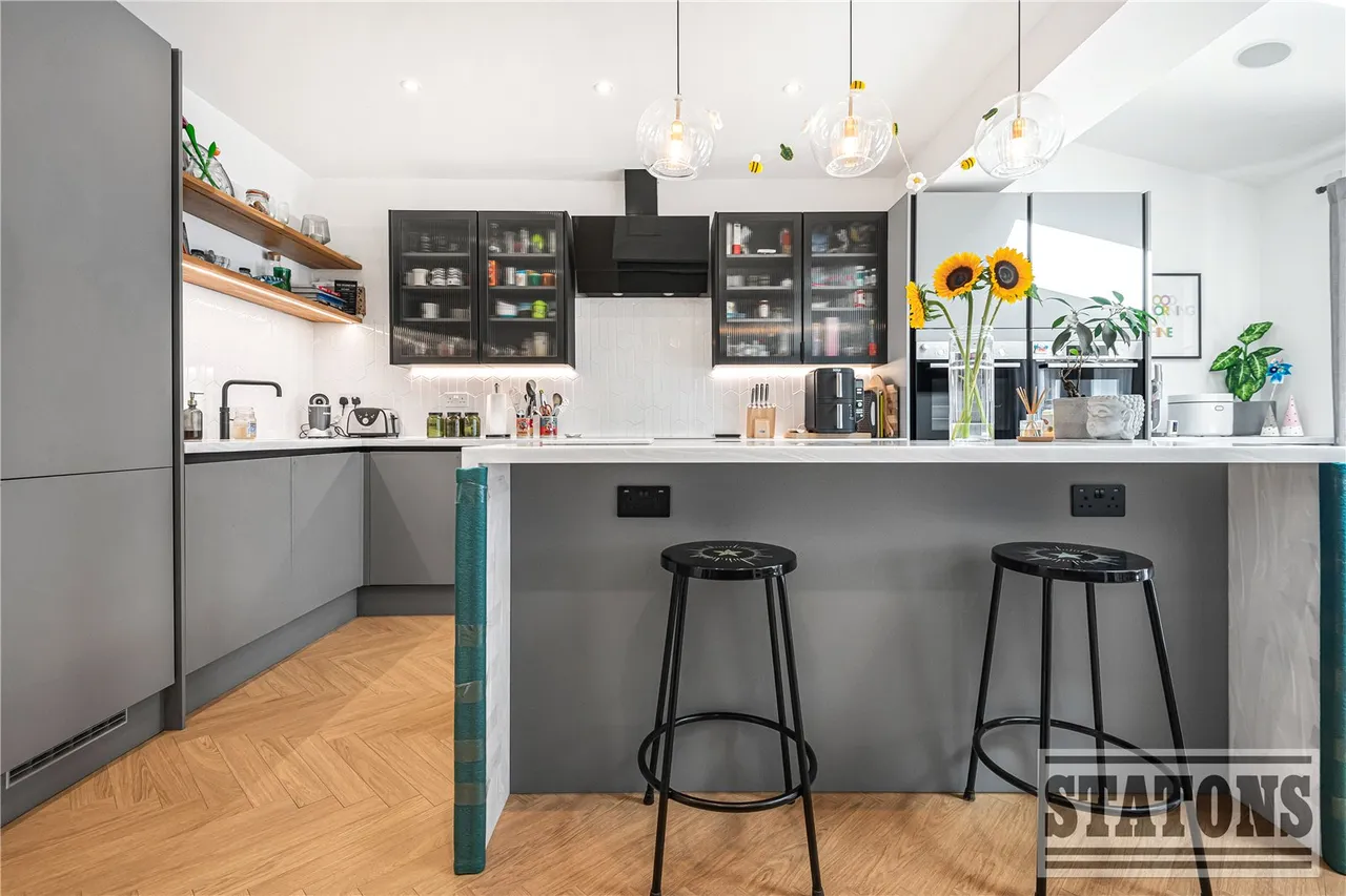 Birley Road, London, N20, photo 6