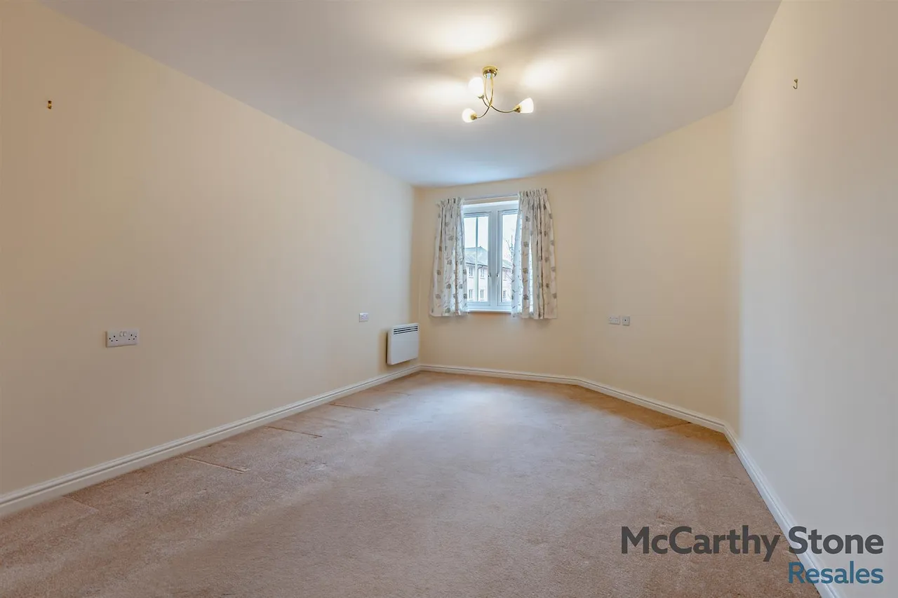 Avenue Road, Lymington, SO41, photo 8