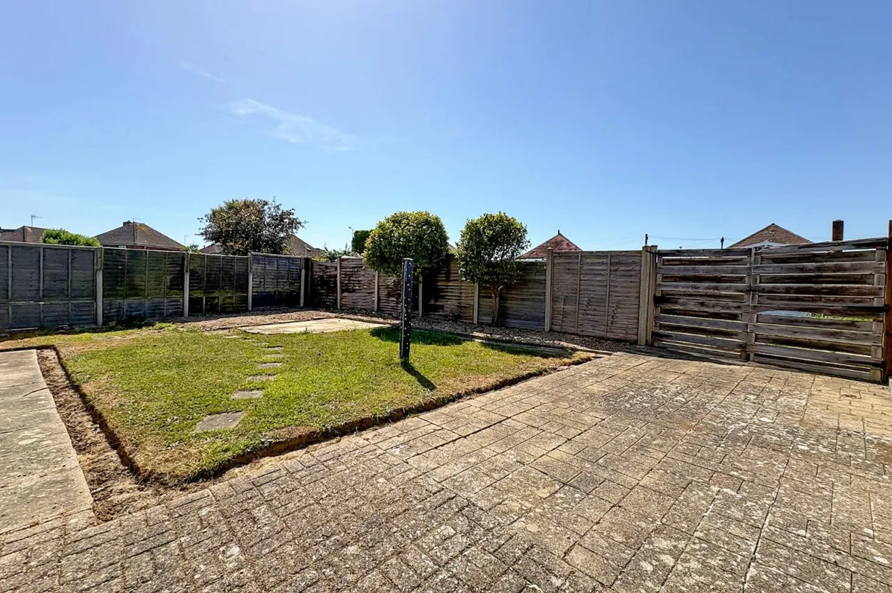Milton Avenue, Rustington, BN16, photo 9