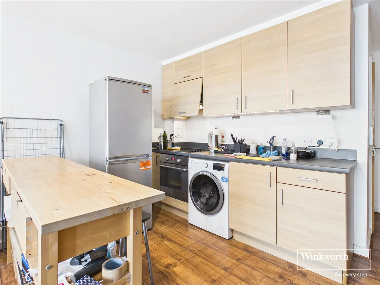 Heritage Avenue, Colindale, NW9, photo 3