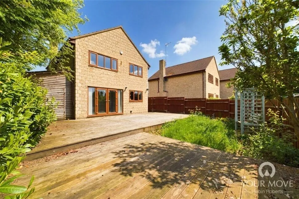 Clipstone Court, Rothwell, NN14, photo 15