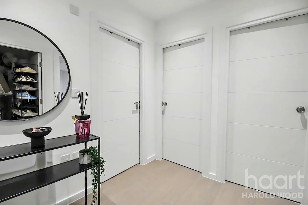 Hubert Road, Brentwood, CM14, photo 6