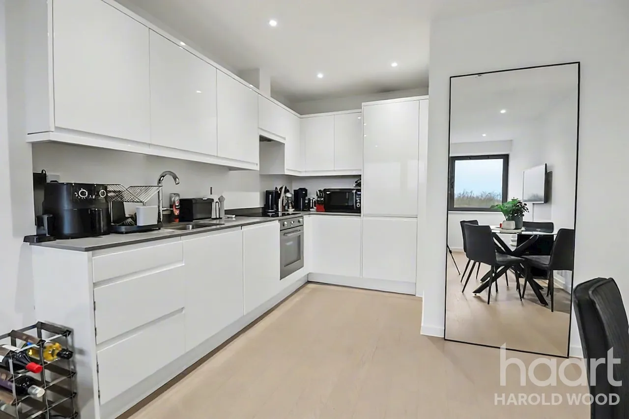 Hubert Road, Brentwood, CM14, photo 7