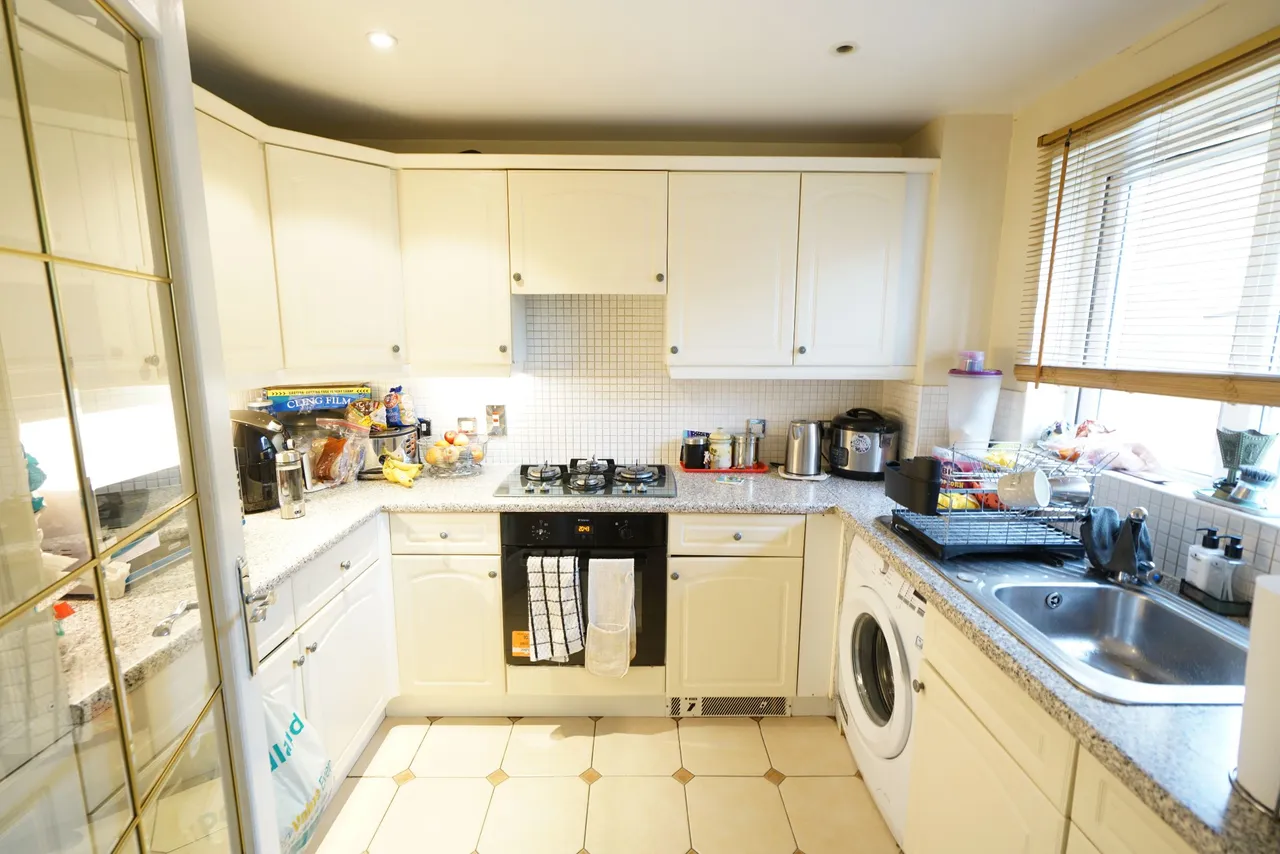Hodges Close, Grays, Essex, RM16 6EN, photo 4