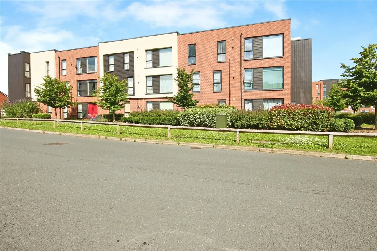 flat for sale — Monticello Way, Coventry, West Midlands, CV4