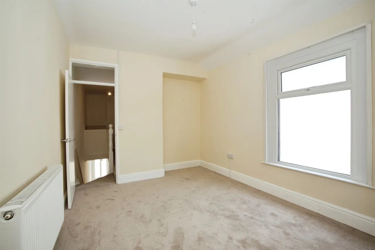 Lower Francis Street, Caerphilly, CF83, photo 14