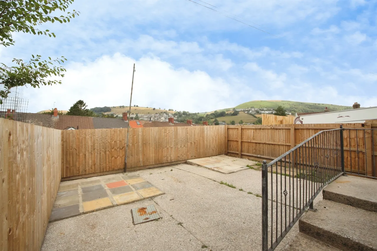 Lower Francis Street, Caerphilly, CF83, photo 20