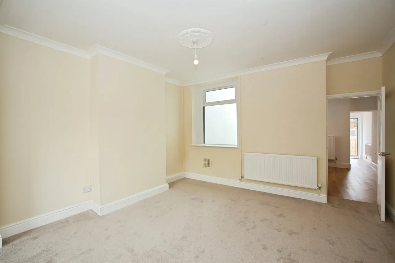Lower Francis Street, Caerphilly, CF83, photo 19