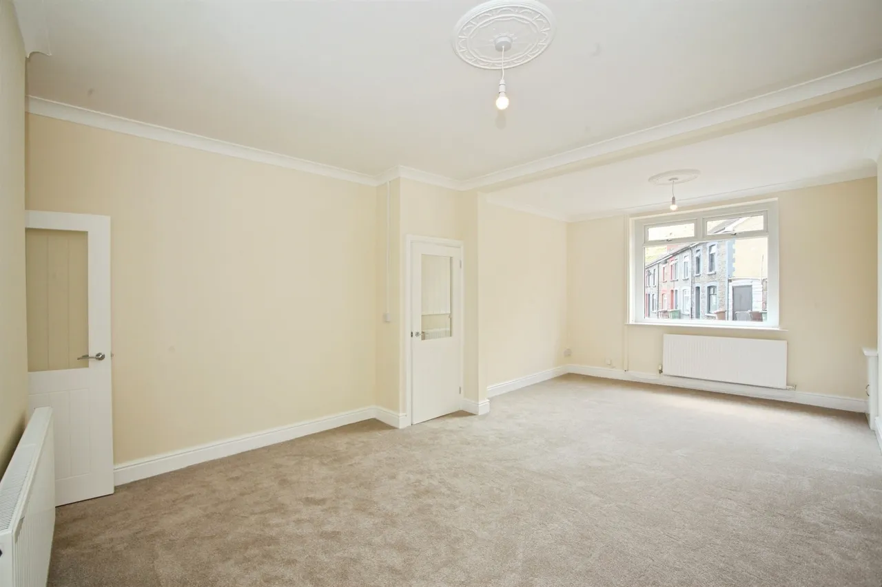 Lower Francis Street, Caerphilly, CF83, photo 7