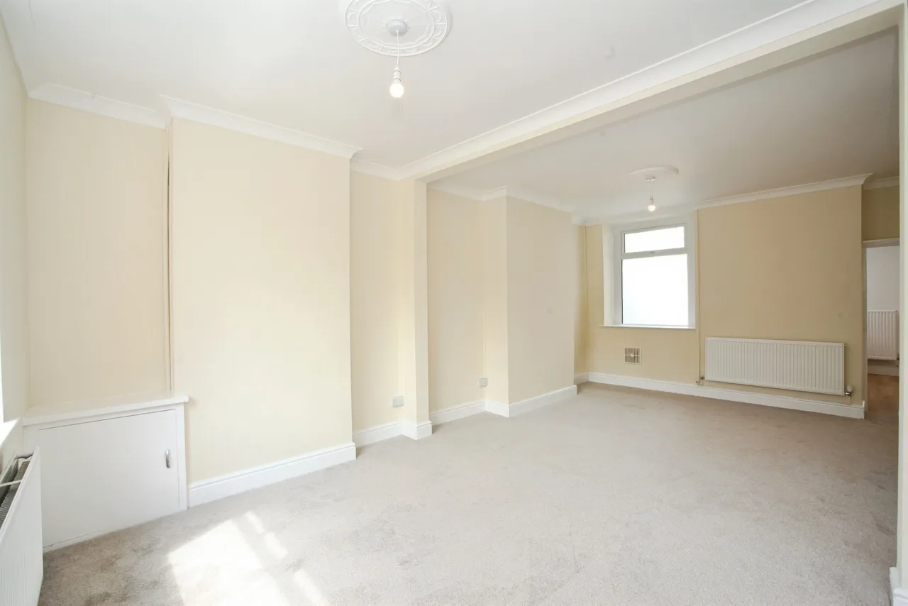 Lower Francis Street, Caerphilly, CF83, photo 16