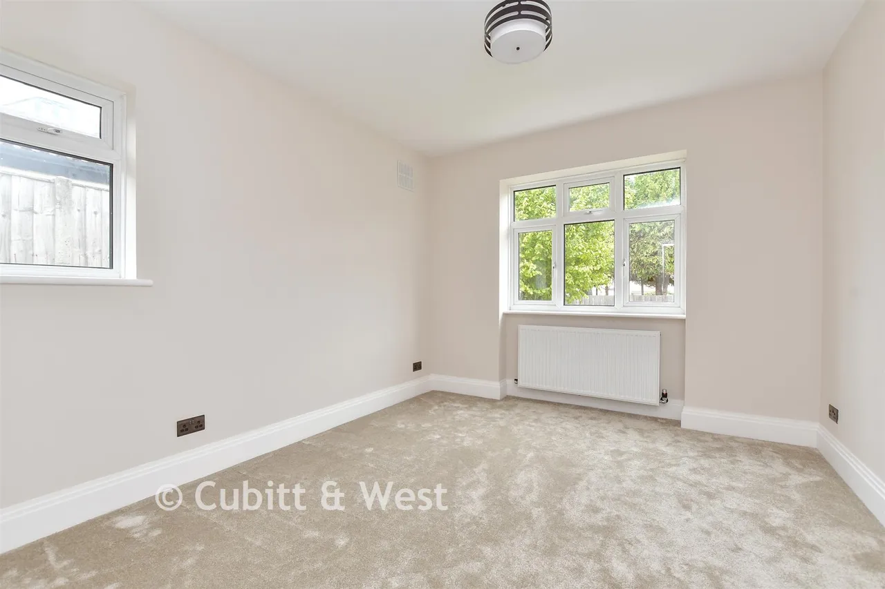 Grosvenor Gardens, Wallington, SM6, photo 9