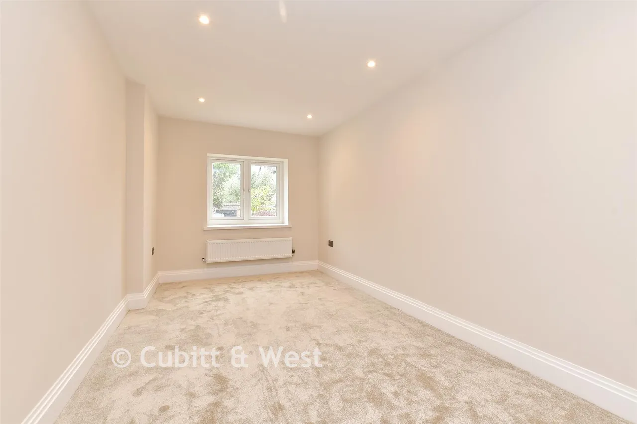 Grosvenor Gardens, Wallington, SM6, photo 5