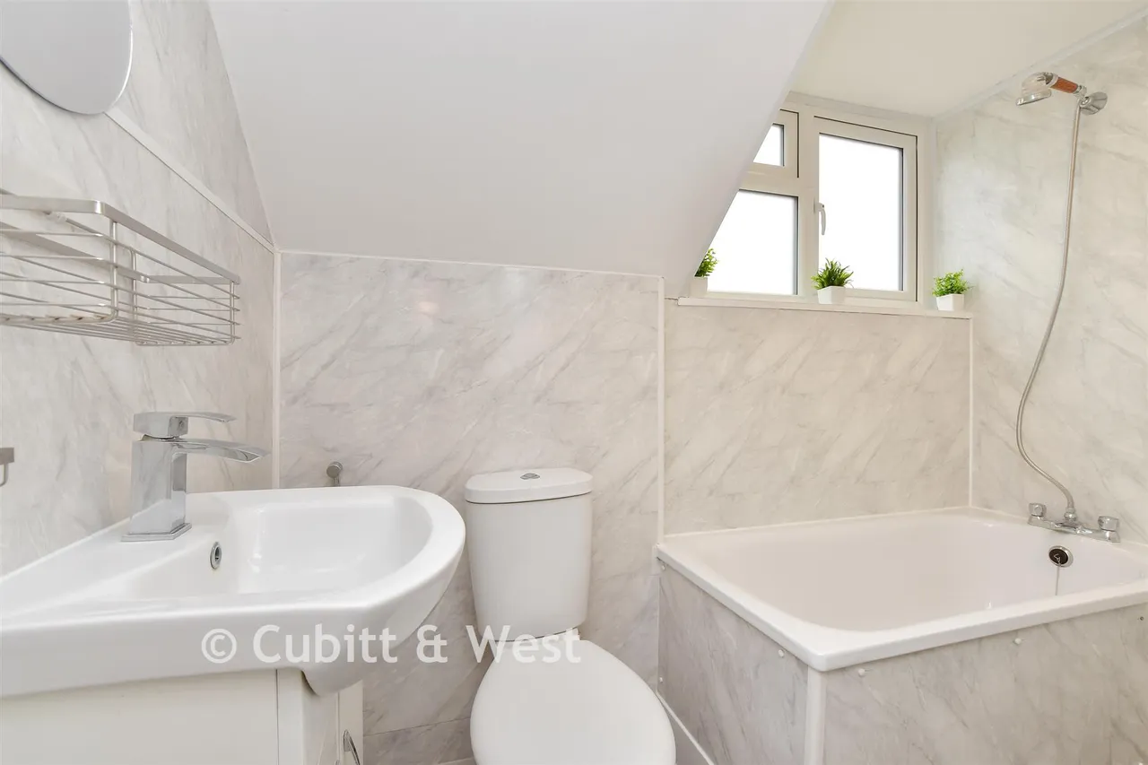Grosvenor Gardens, Wallington, SM6, photo 14