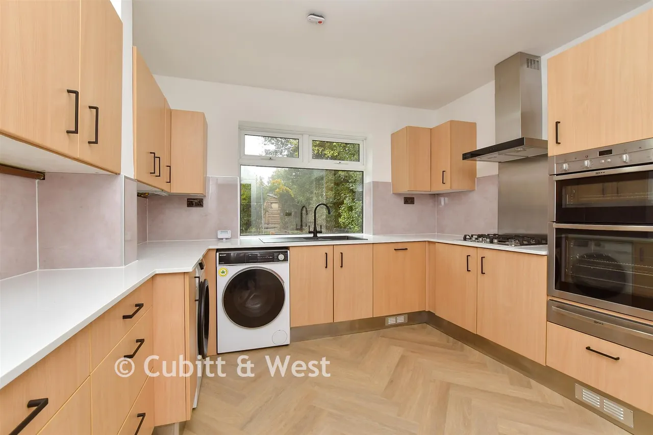 Grosvenor Gardens, Wallington, SM6, photo 8