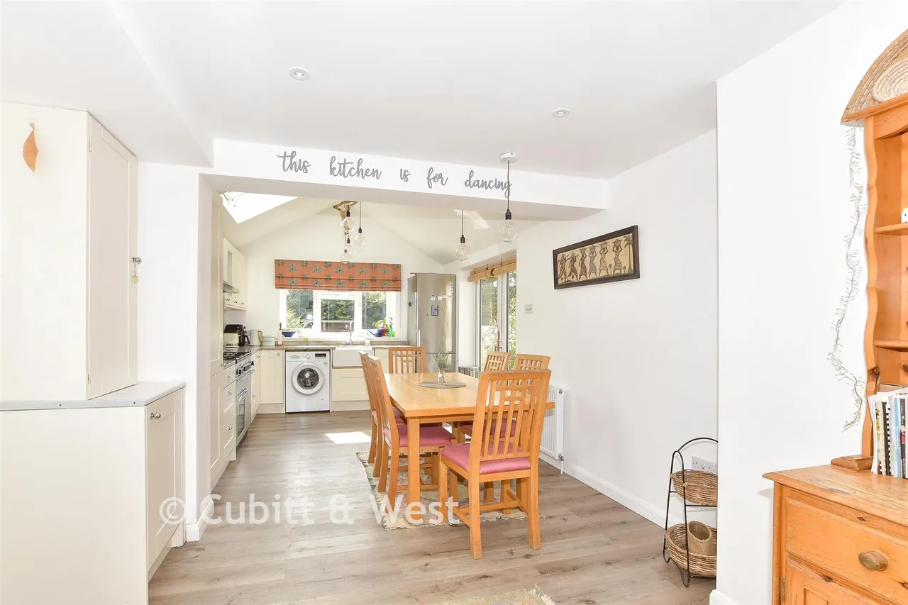 Newton Road, Lindfield, RH16, photo 4
