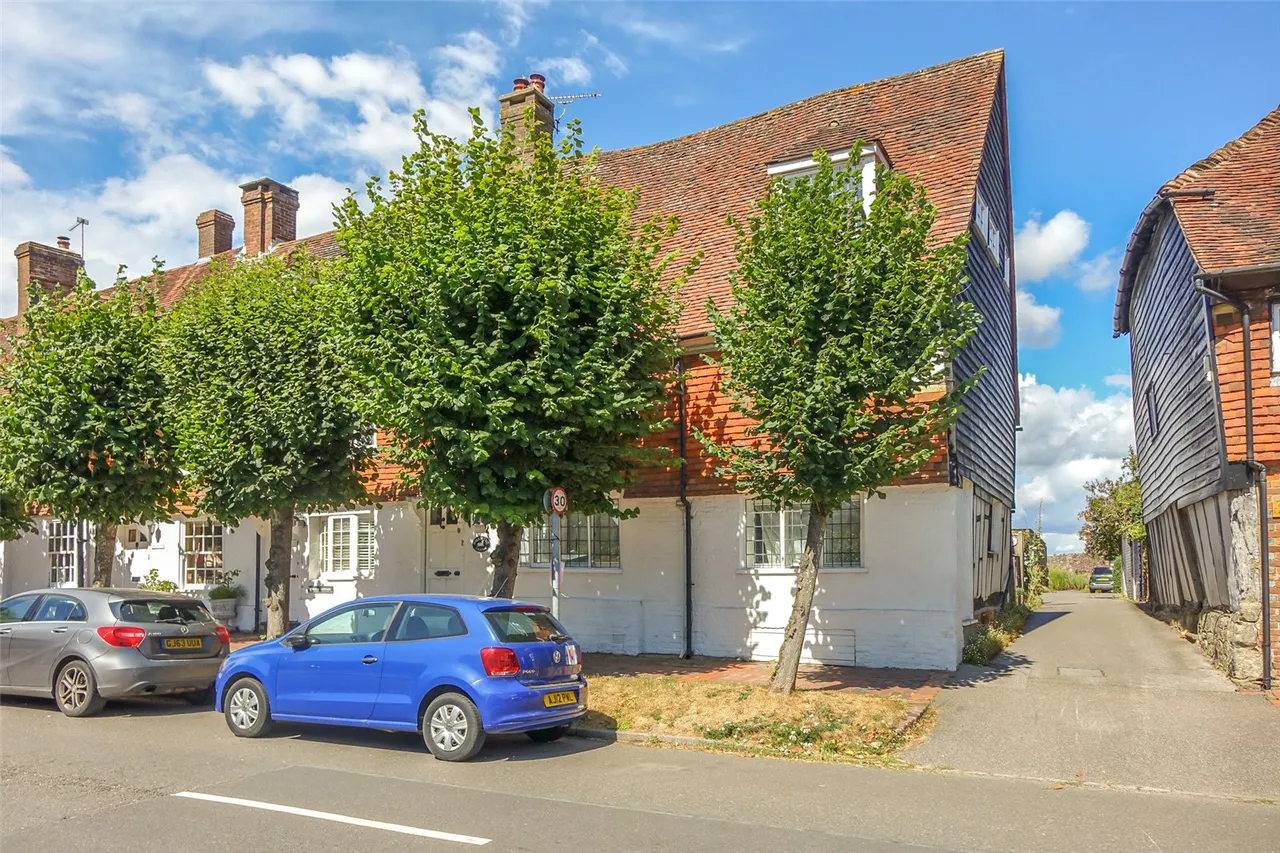 High Street, Burwash, TN19, photo 21
