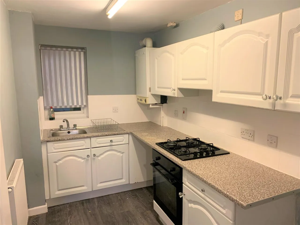 Francine Close, Liverpool, L3, photo 2