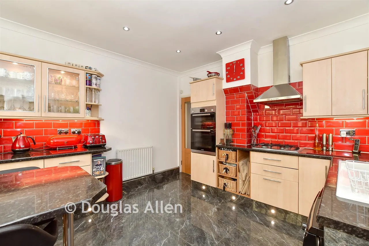 Alfred Gardens, Wickford, SS11, photo 6