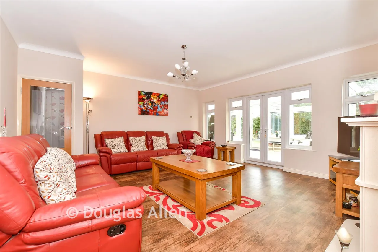 Alfred Gardens, Wickford, SS11, photo 8