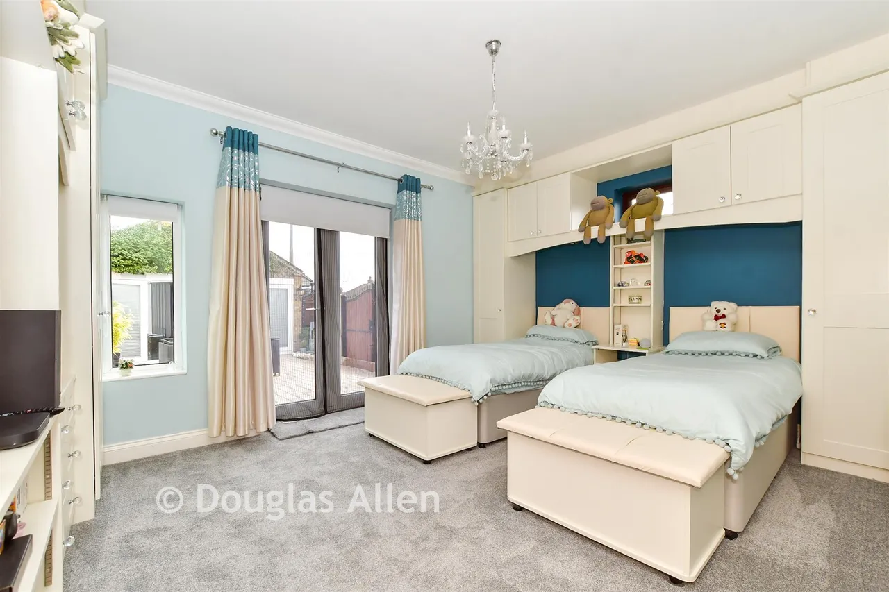 Alfred Gardens, Wickford, SS11, photo 18