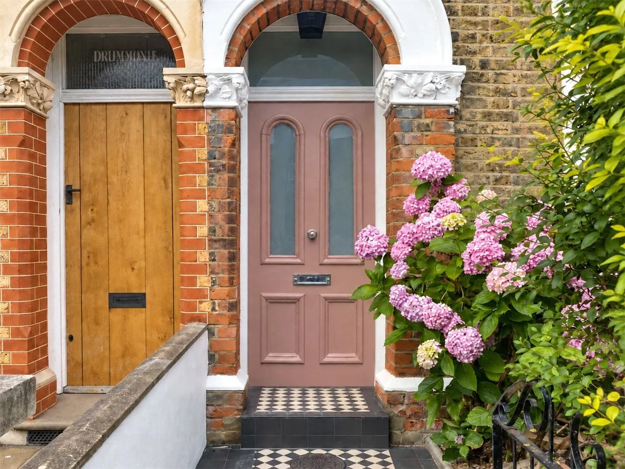 2 bed flat to rent, Banchory Road, London, SE3