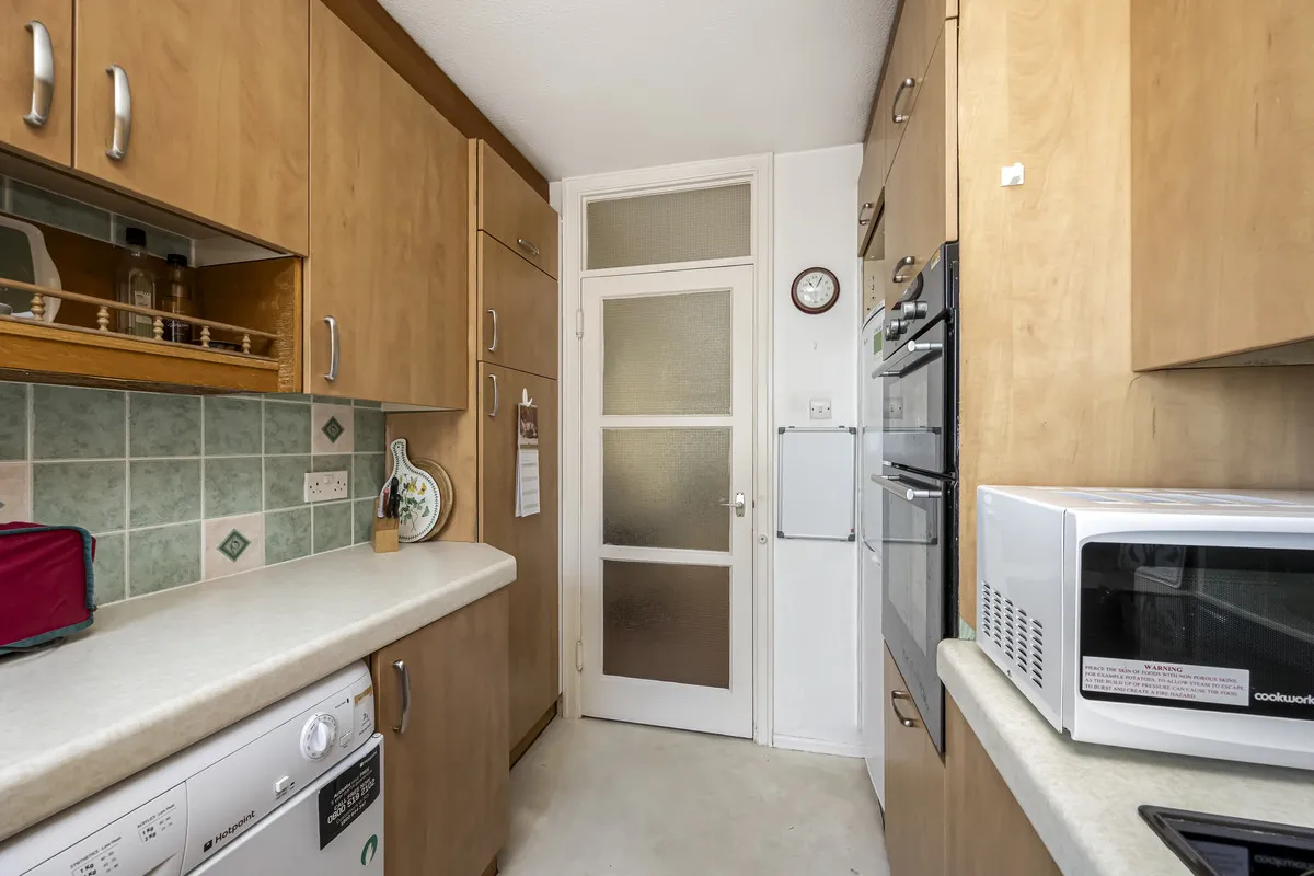 West Parade, Worthing, BN11, photo 8