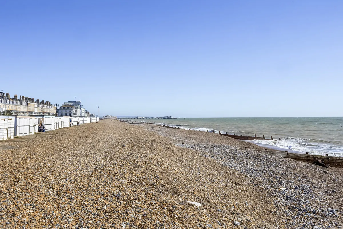 West Parade, Worthing, BN11, photo 3