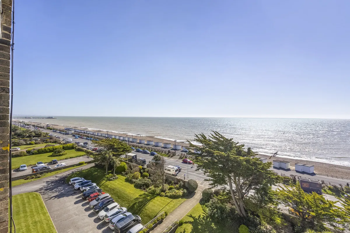 West Parade, Worthing, BN11, photo 6
