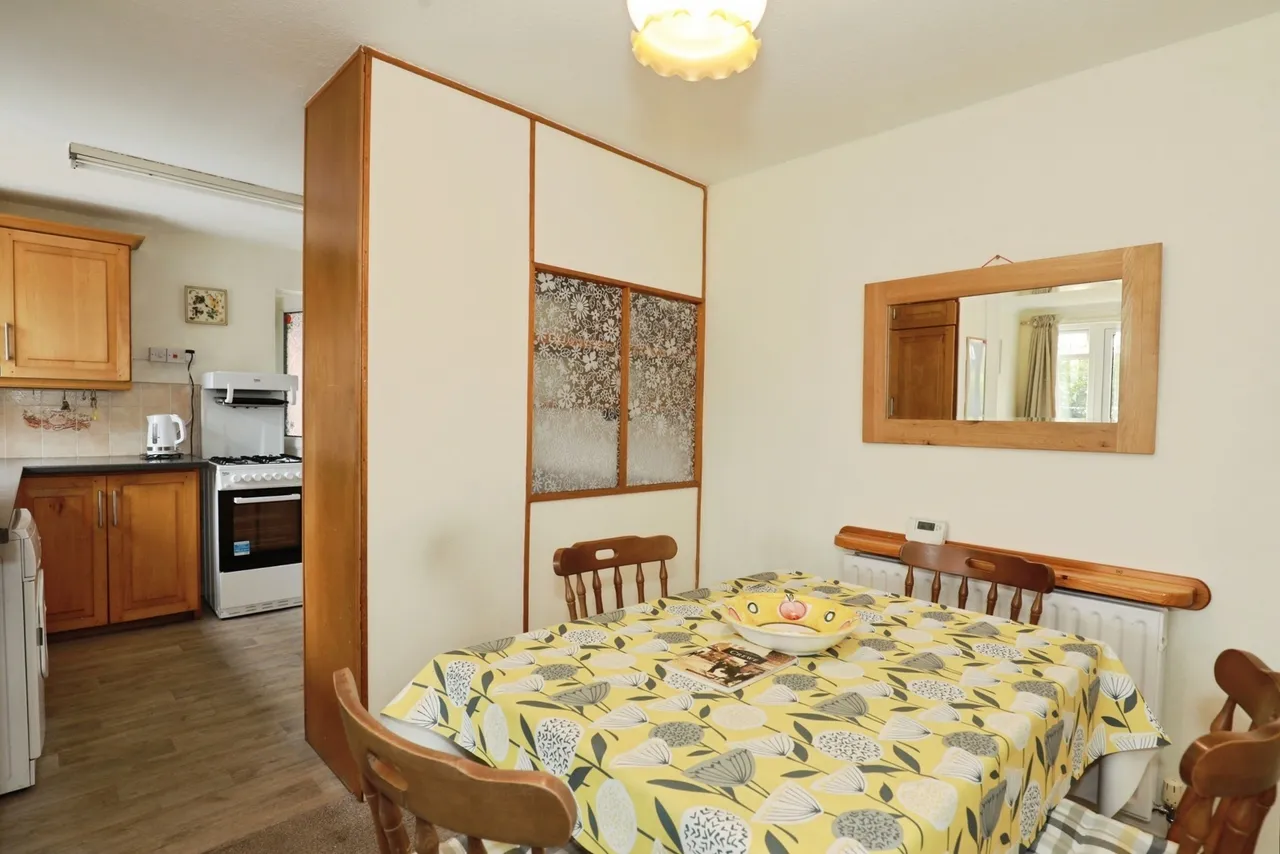 Woodnoth Drive, Shavington, Crewe, Cheshire, CW2, photo 9