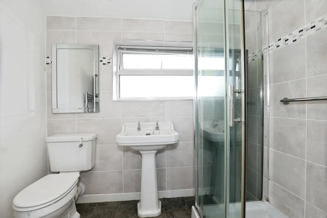 Woodnoth Drive, Shavington, Crewe, Cheshire, CW2, photo 15