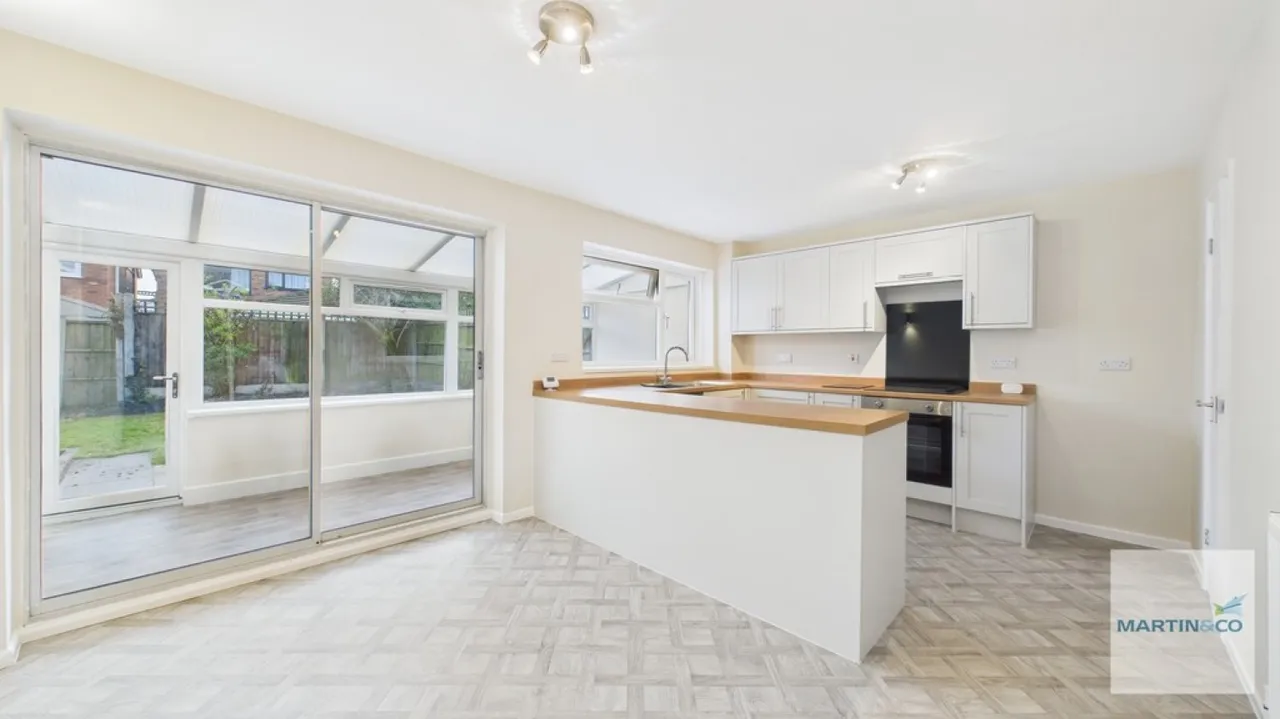 Norman Close, Tamworth, B79, photo 2