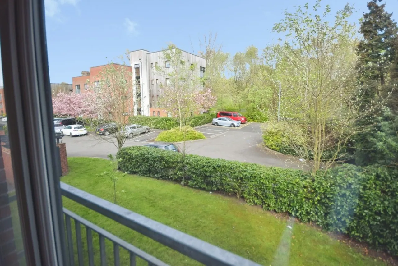 Tattershall Court, Etruria, photo 7