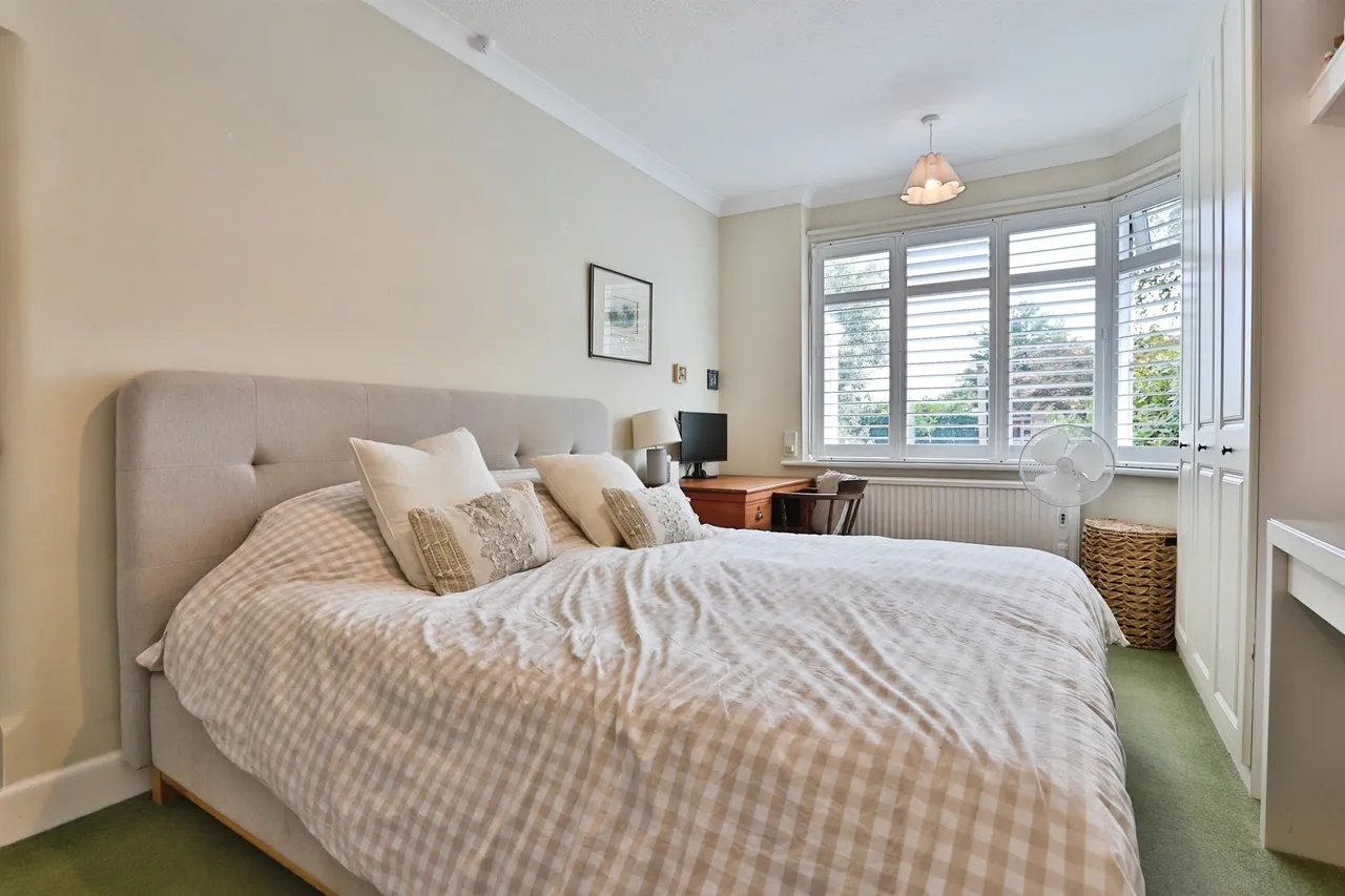 Saxonbury Road, Bournemouth, BH6, photo 9