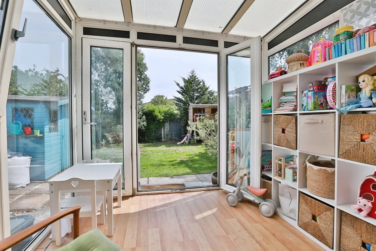 Saxonbury Road, Bournemouth, BH6, photo 6