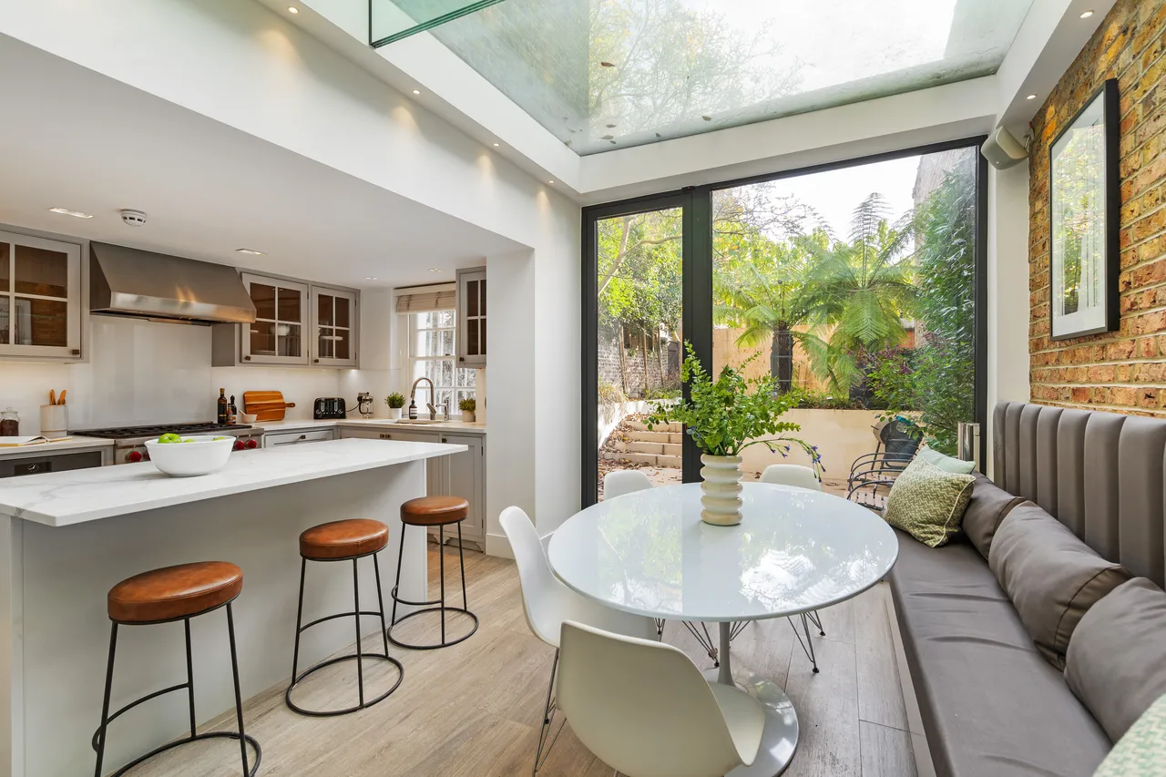 5 bed house for sale — Edwardes Place, London, W8