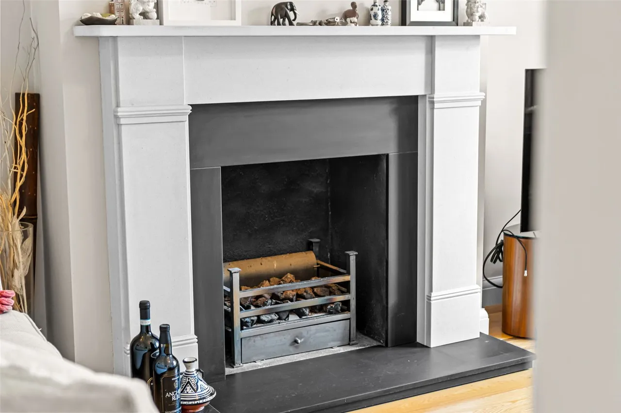 Cambridge Crescent, Teddington, TW11 8DX, photo 6